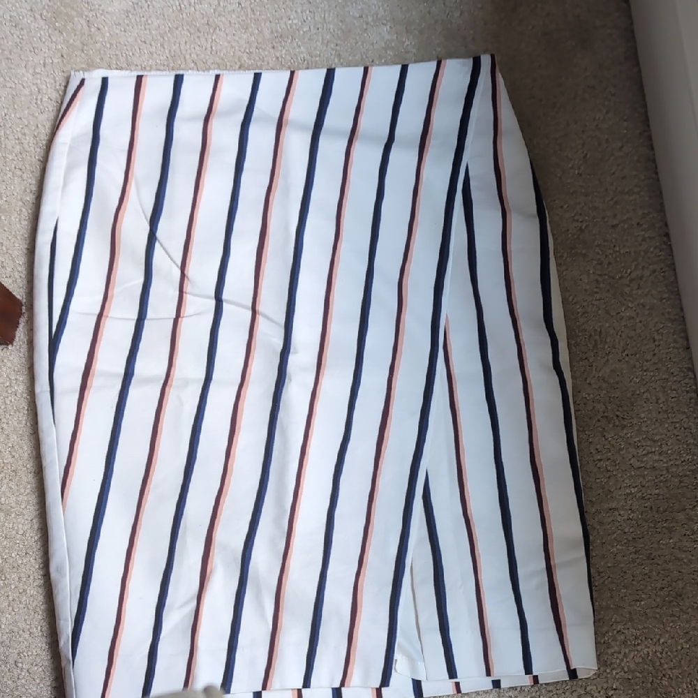 Ann Taylor Factory Striped Pencil Skirt in White, Navy, Pink, And Burgundy Strip